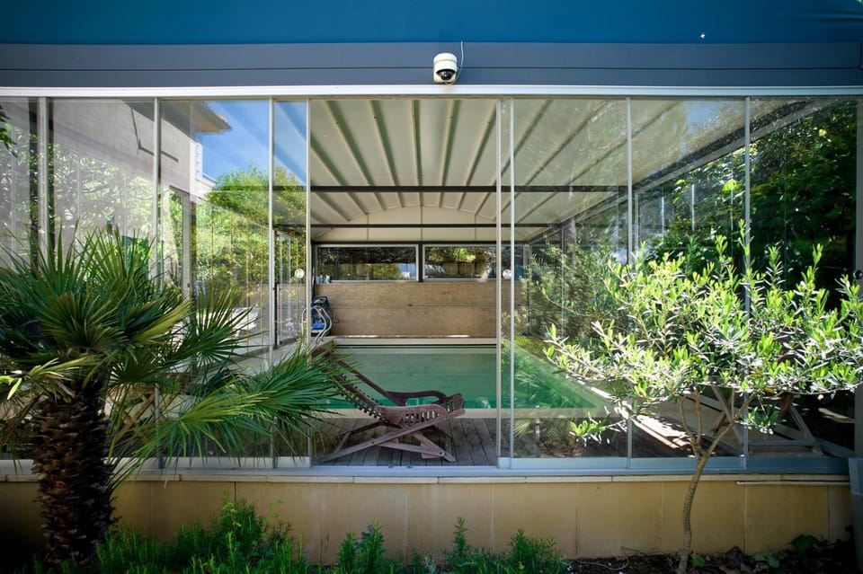Seating area, Swimming pool