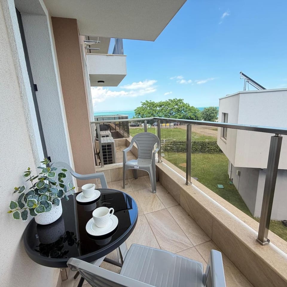 Coffee/tea facilities, Balcony/Terrace, Balcony/Terrace, Sea view
