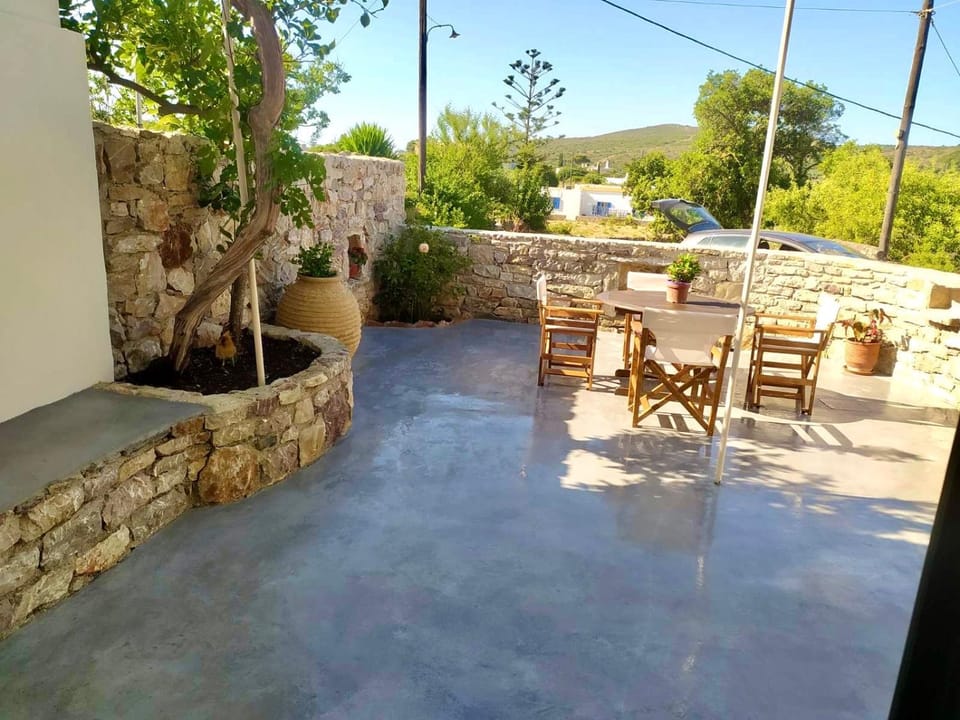 Matsipeti House in Islands