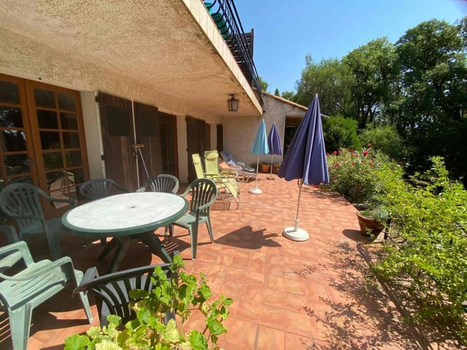Property building, Patio, Garden view
