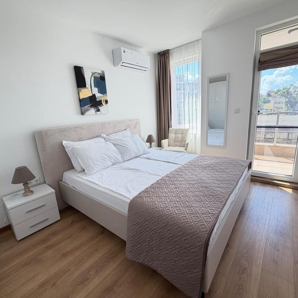 Rakovina Apartment3 Kraymorie Apartment in Burgas