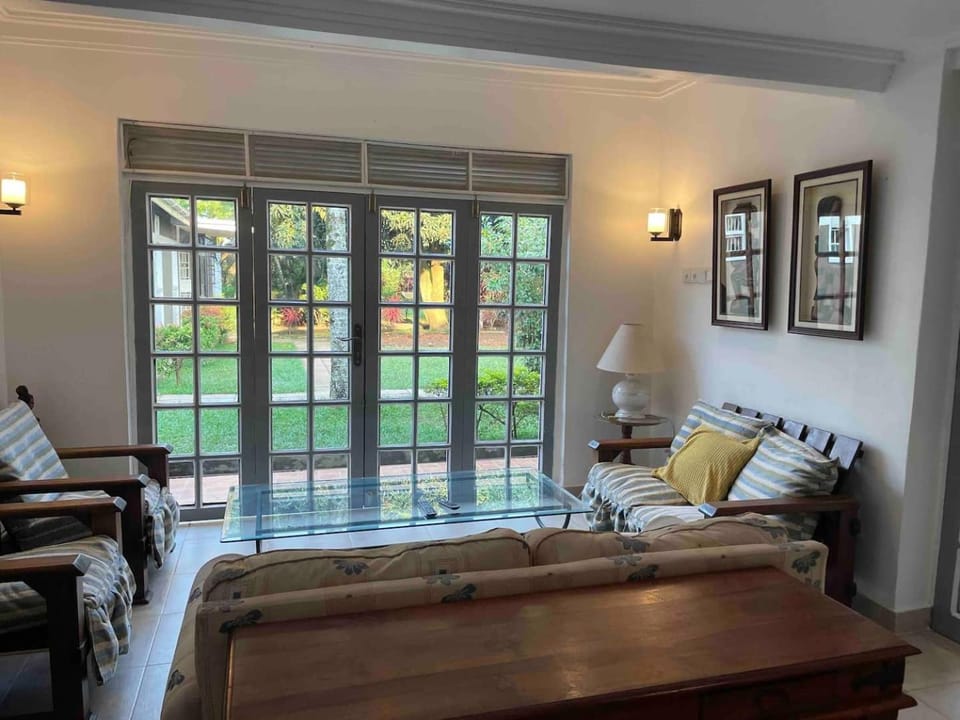 Entire Villa and Garden - 5 Beautiful Guest Units Villa in Kampala
