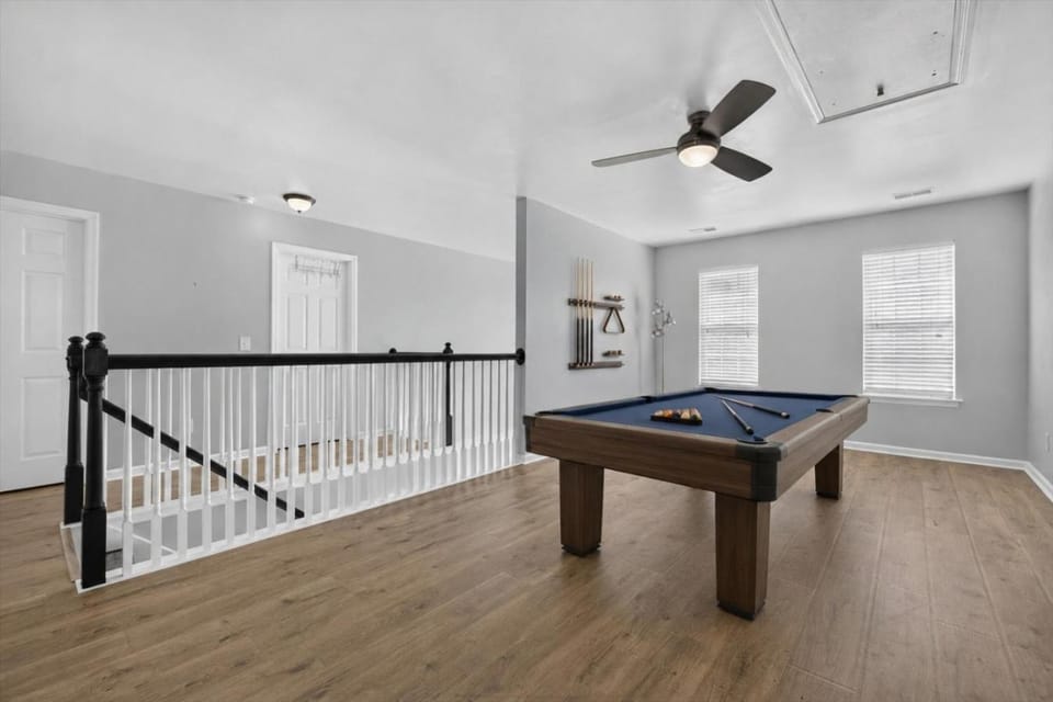 5 BR - Pool, Firepit, Backyard House in Summerville