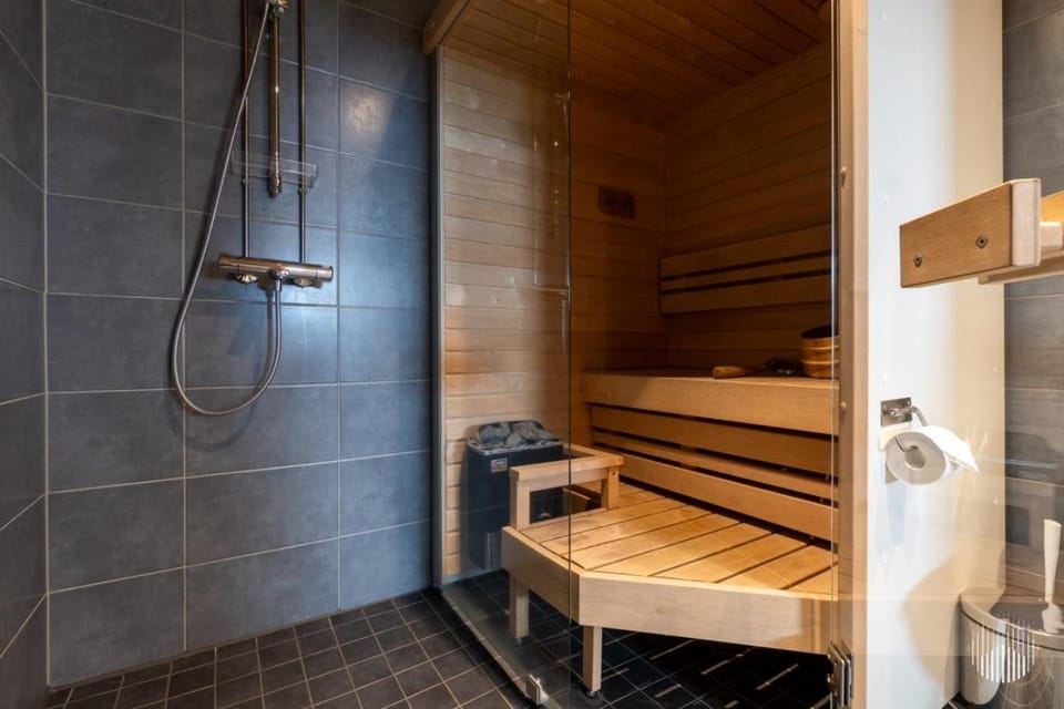 Shower, Sauna, Bathroom