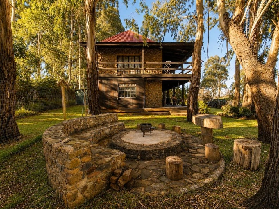 BBQ facilities, fireplace