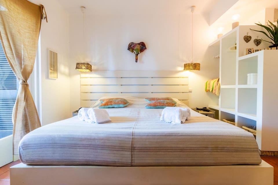 Decorative detail, Bedroom