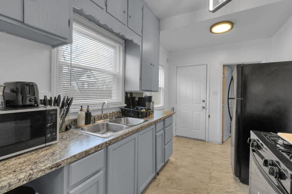 Pet Friendly Buffalo Home Near Broadway Market Downtown Sleeps 6 House in Buffalo