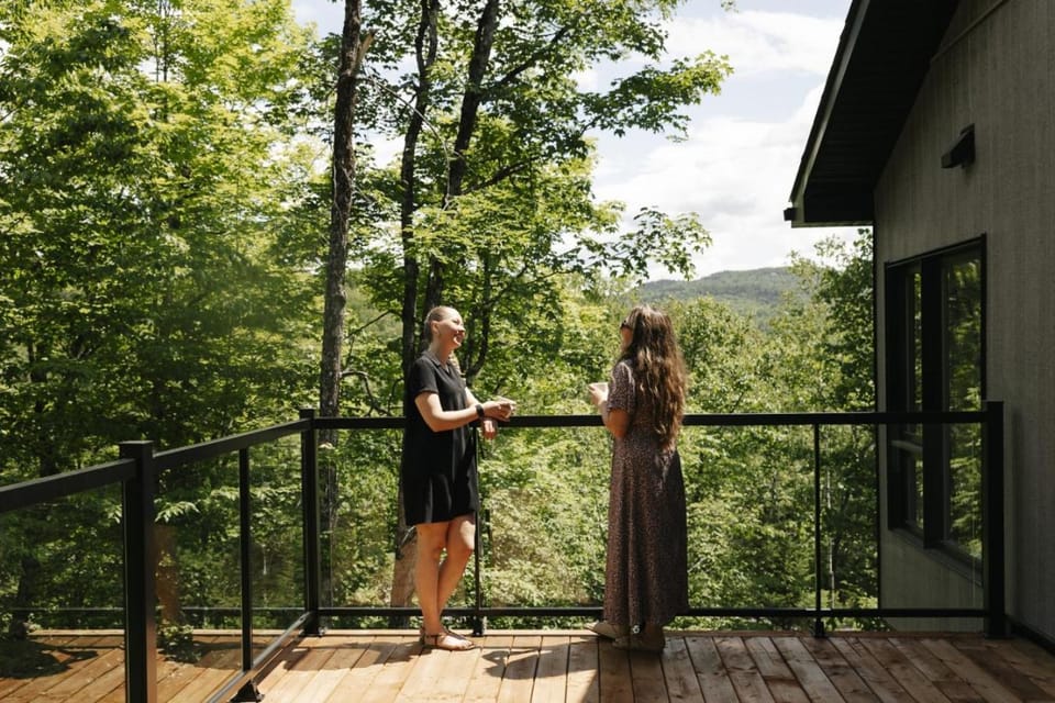 Forest immersion - 5 min beach - 15 min Tremblant Chalet in Quebec