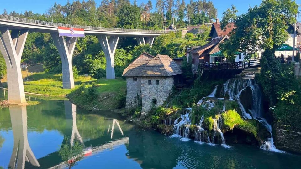 Nearby landmark, Natural landscape, River view