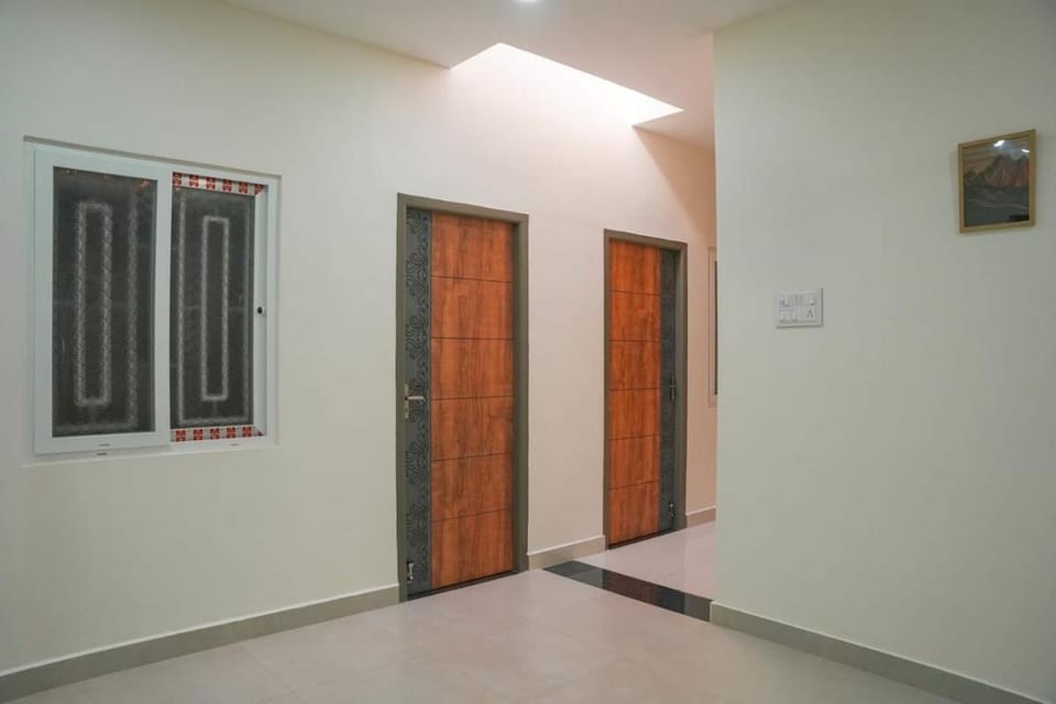Quiet 3BHK Family Home Near Beach & White Town Villa in Puducherry