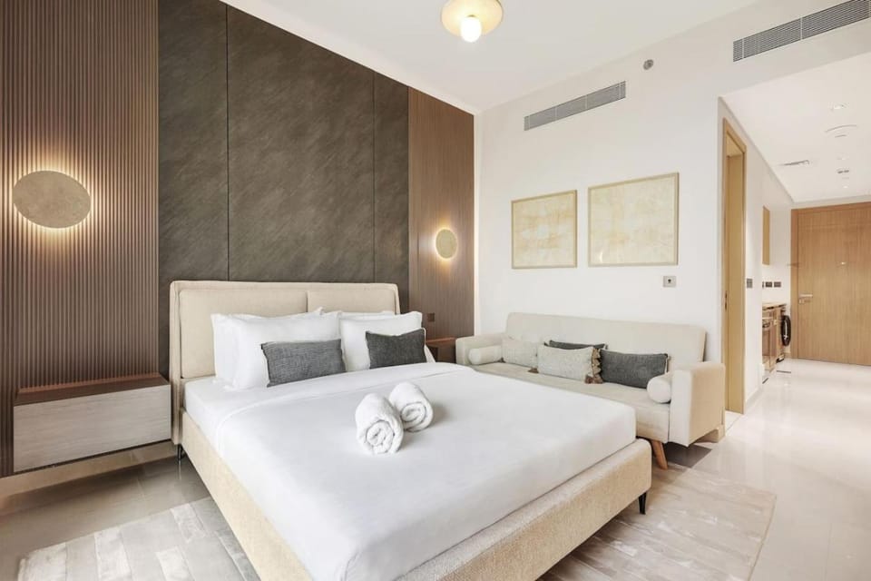 FIRST CLASS Studio Lavish Sea View Getaway Apartment in Ras al Khaimah