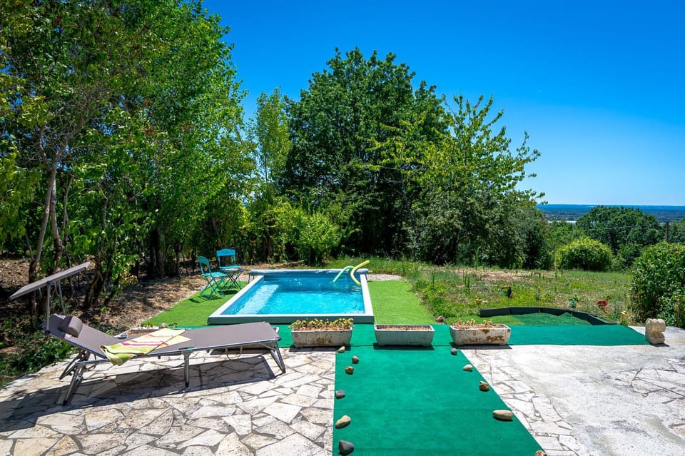 Coustalou - Private pool & valley view House in Occitanie
