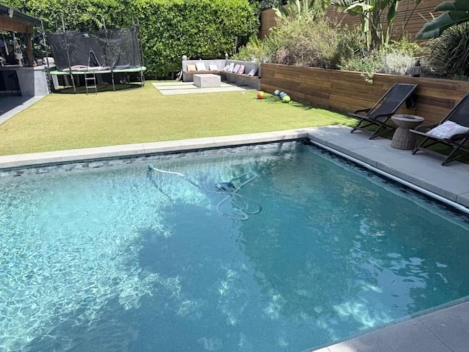 woodland hills House in Woodland Hills