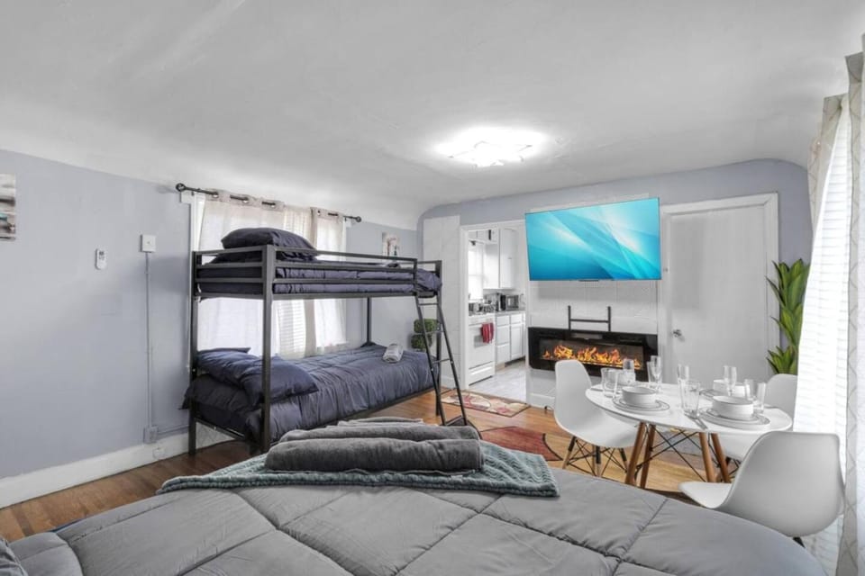 Pet Friendly Buffalo Home Near Canalside Downtown Sleeps 4 House in Buffalo