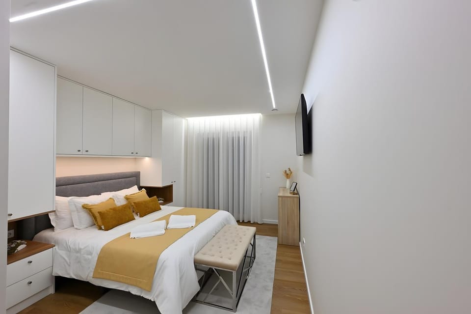 Living room, Bedroom