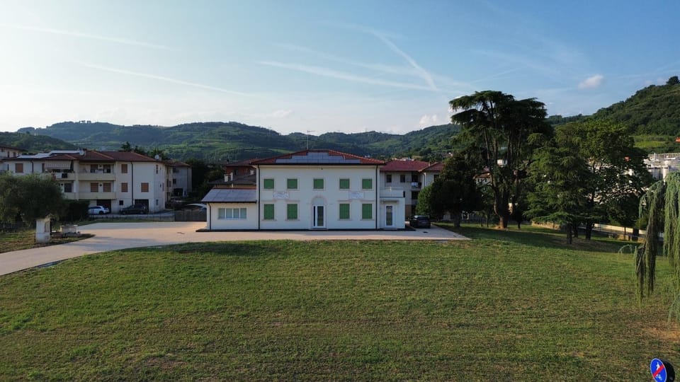 Property building, Garden