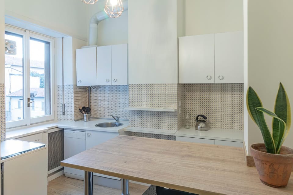Cozy Apartment close Duomo Crocetta M3 Apartment in Milan