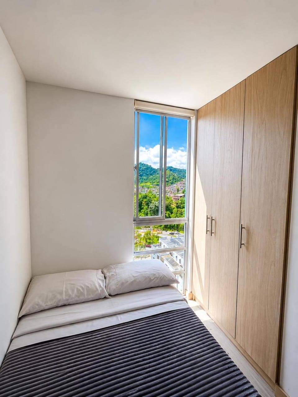 Apartamento Urban Manizales, Parking Gratis, Muy Central, Hermosas Vistas y Cómodo Apartment in Manizales