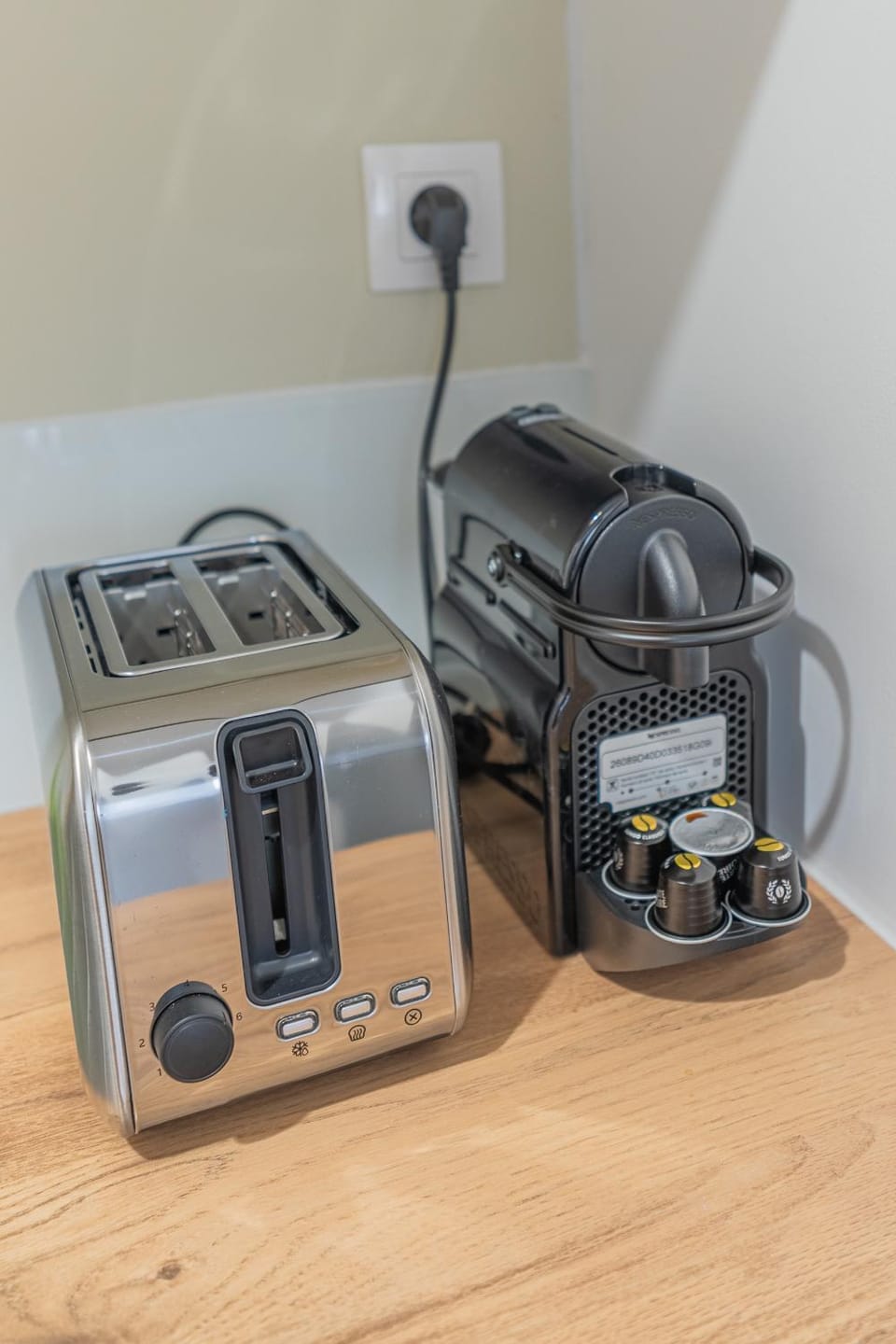 Coffee/tea facilities, Kitchen or kitchenette, toaster