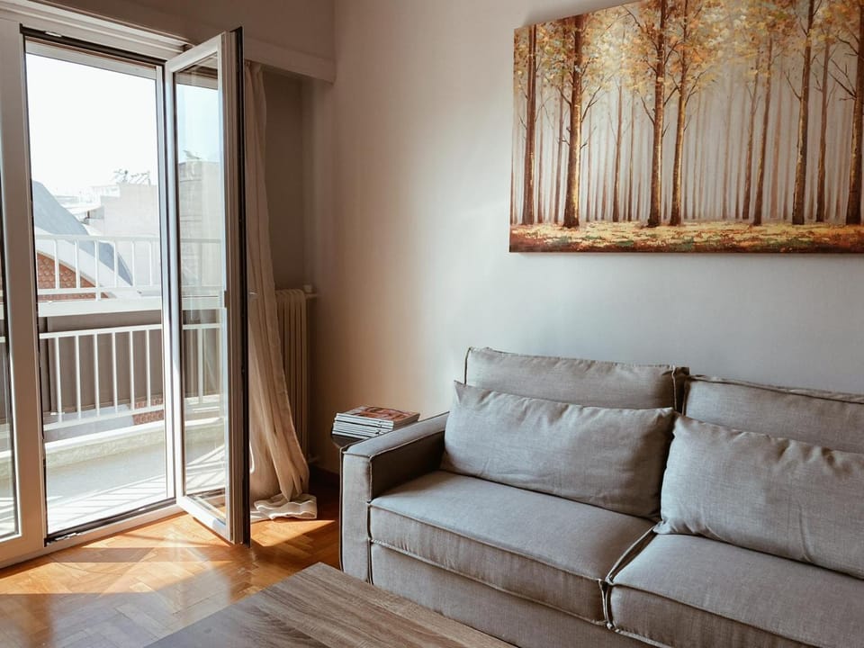 Adorable House Bed and Breakfast in Athens