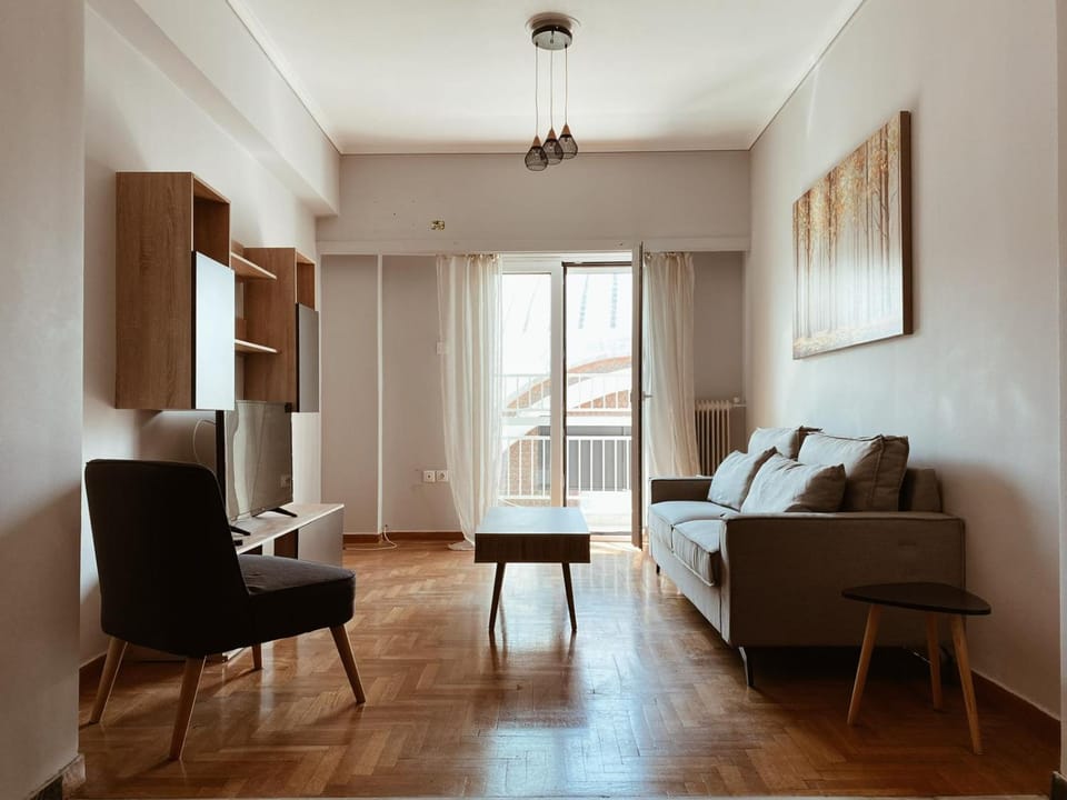 Adorable House Bed and Breakfast in Athens