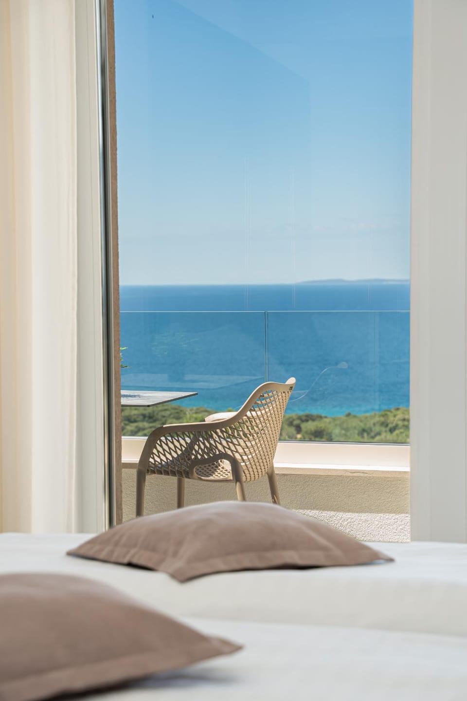Bed, View (from property/room), Balcony/Terrace, Bedroom, Sea view