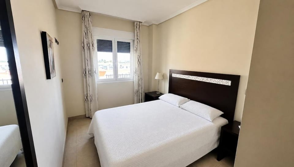 Ground floor apartment with pool In front of the golf course Apartment in Los Alcázares