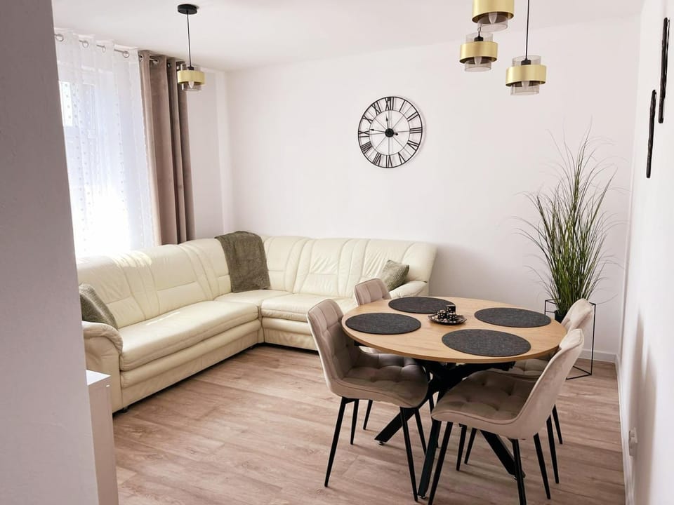 Apartament Storczykowy Apartment in Kaliningrad Oblast, Russia
