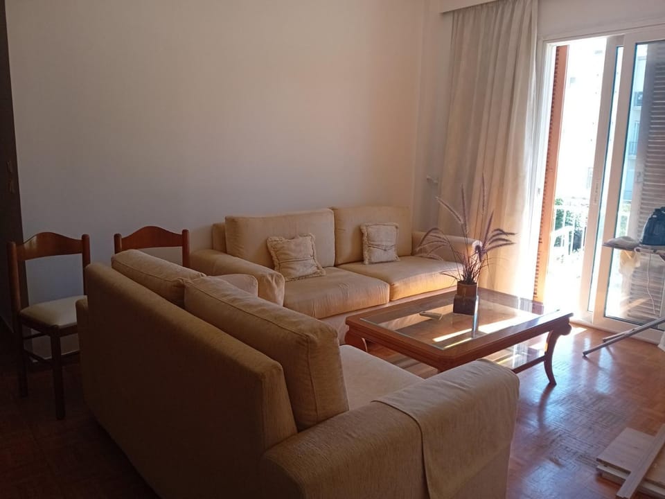 Linda Flat 4 Glyfada Apartment in South Athens