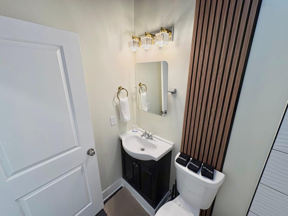 Luxury Downtown Columbus Townhouse House in Franklinton