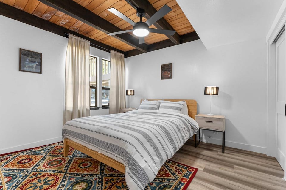 Cozy North Lake Tahoe Condo 1 Mile to King Beach House in Tahoe Vista