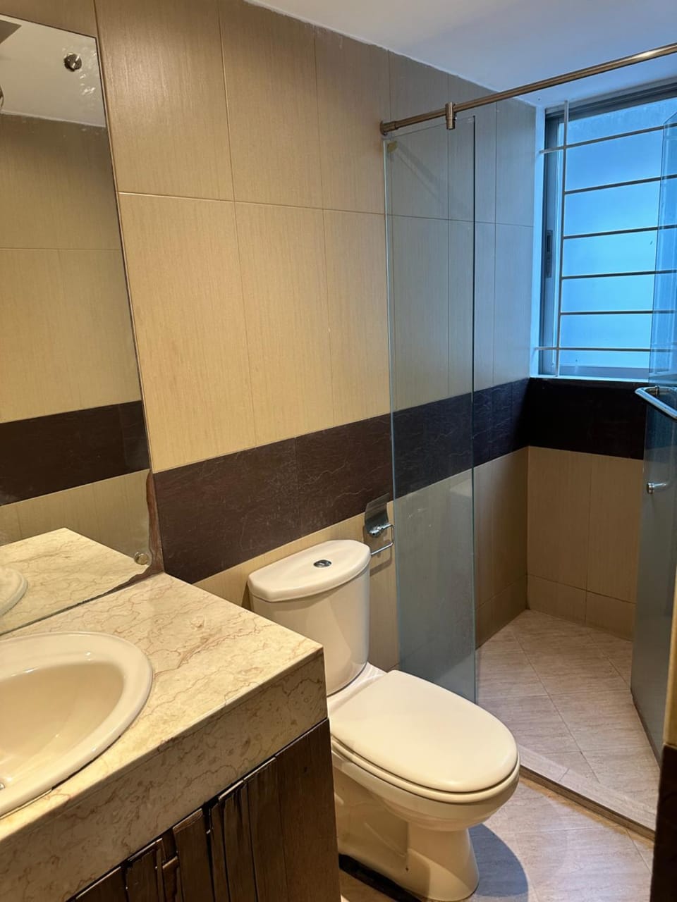3 bed room furnished apartment in Bashundhara Apartment in Dhaka