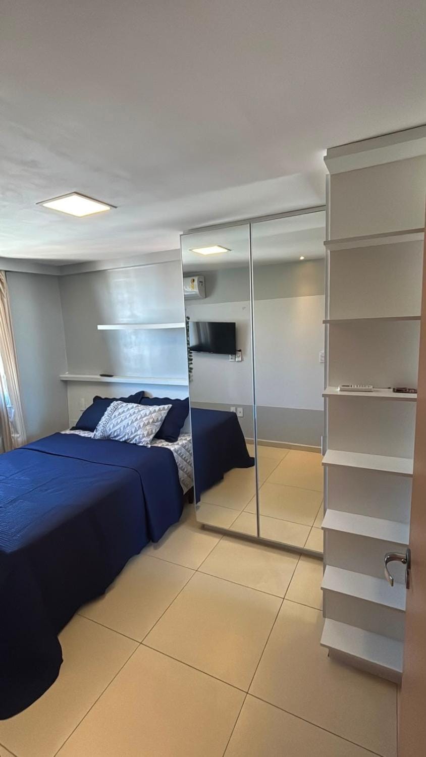 Bed, TV and multimedia, Photo of the whole room, Bedroom, wardrobe