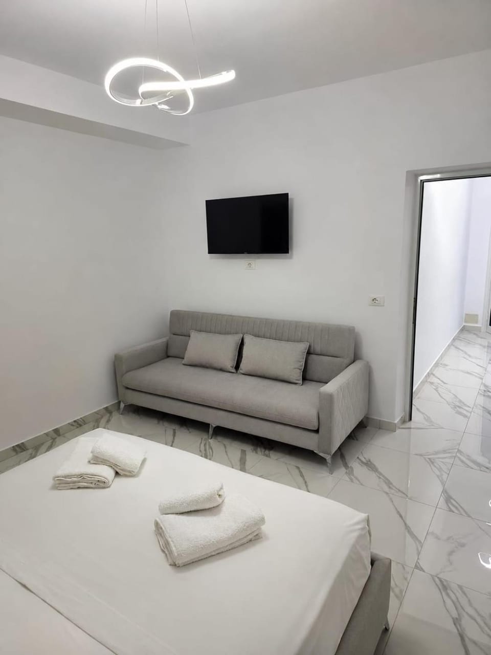 TV and multimedia, Bedroom