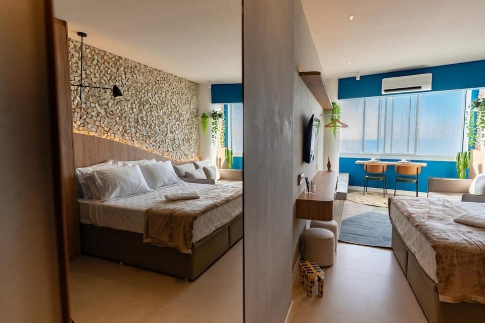 Bright Ocean View Studio Posto 5 Copacabana Beach Apartment in Rio de Janeiro