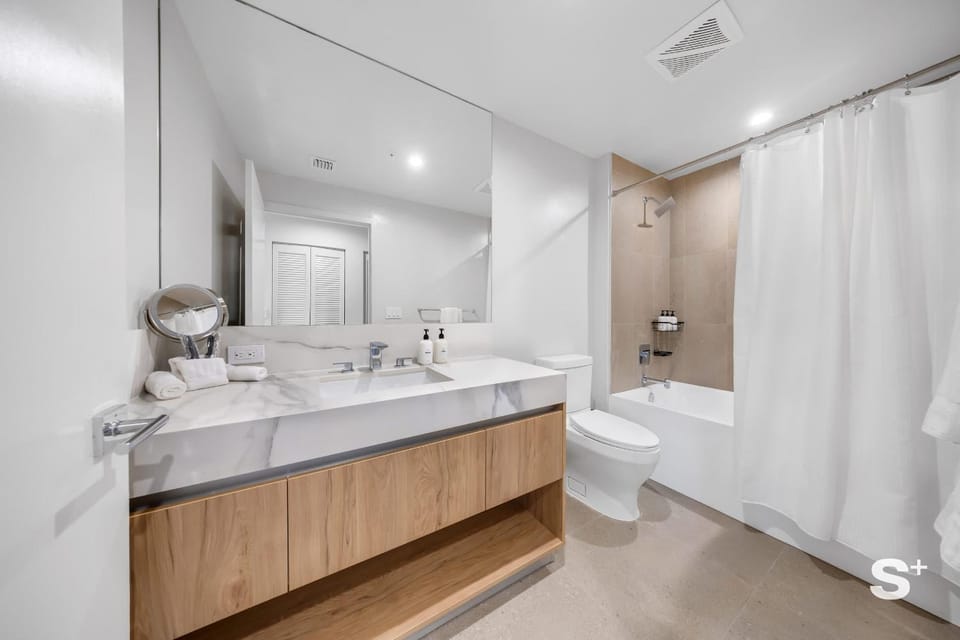 Luxury 2BR - Worldcenter Miami - Pool & Lounge House in Miami