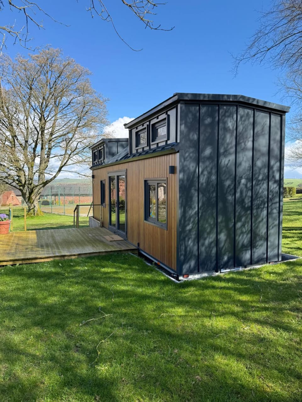 Kniveton Wood Hut Chalet in Derbyshire Dales District