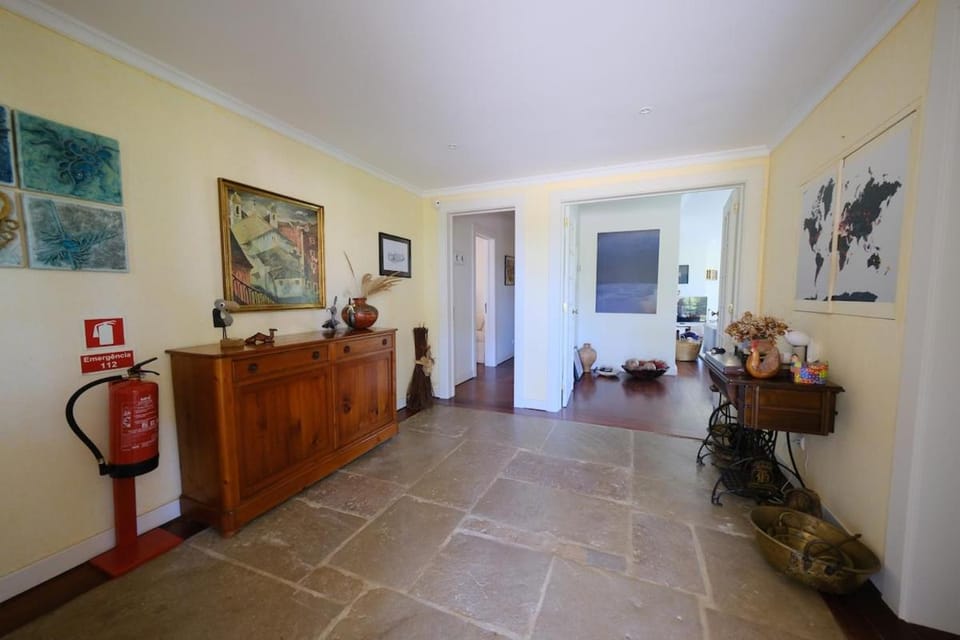 São Miguel Family House by Sintrest House in Sintra