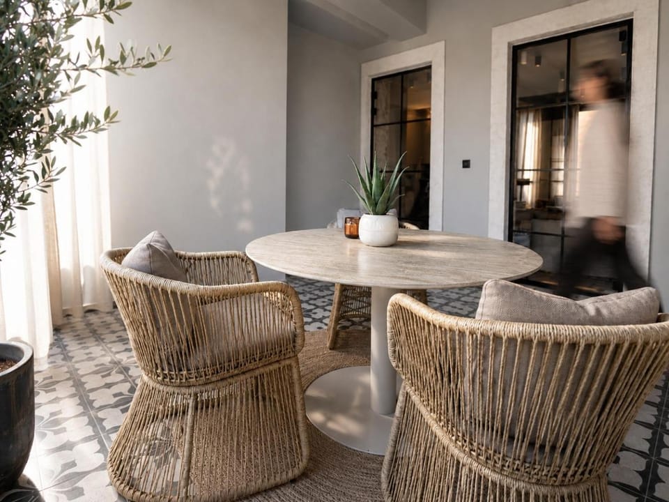 Balcony/Terrace, Seating area, Dining area