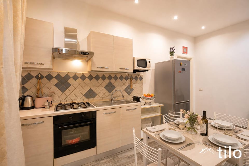 dishwasher, pet friendly, stove, toaster