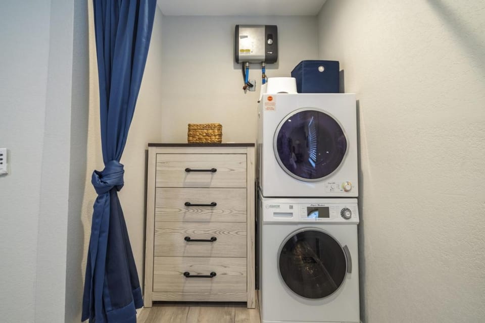 laundry, washing machine, dryer