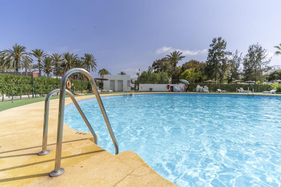 Rincón Mediterráneo Piscina Tenis Wifi Parking House in Andalusia