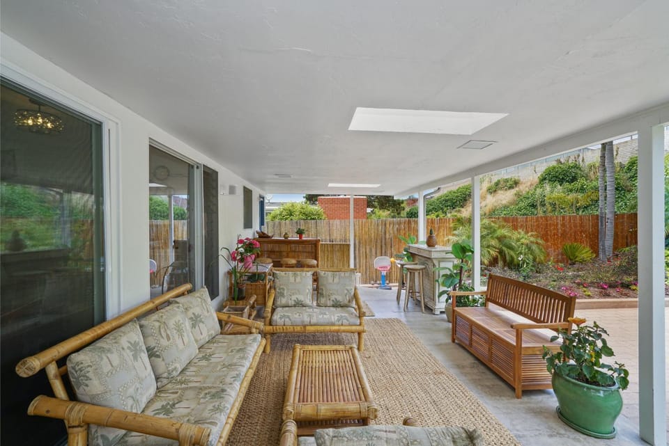 Tropical Oasis House in San Diego