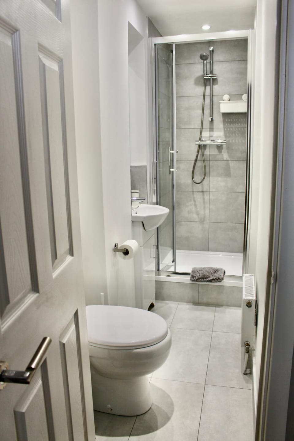Modern 3 Bed Residence, New Cross - near Greenwich & London Bridge Apartment in London Borough of Southwark