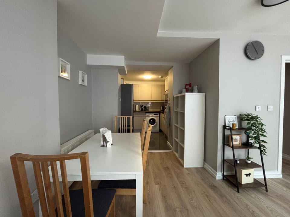 Communal lounge/ TV room, Dining area