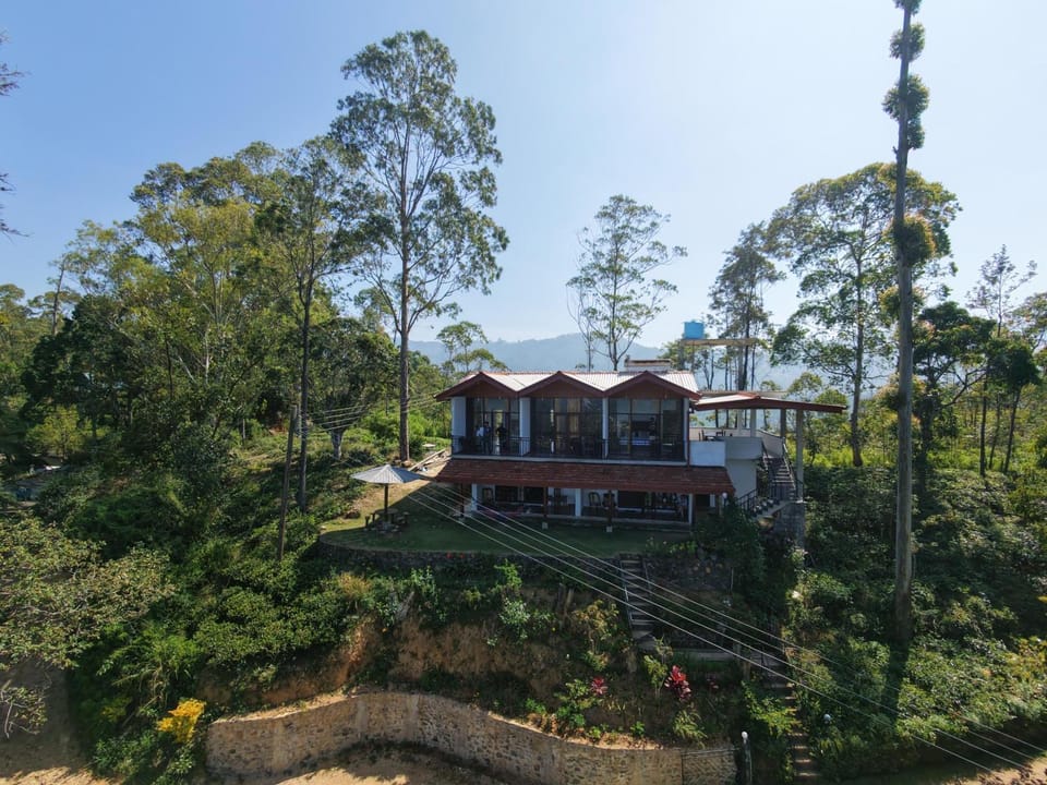 Ella Mountain Palace Bed and Breakfast in Uva Province, Sri Lanka