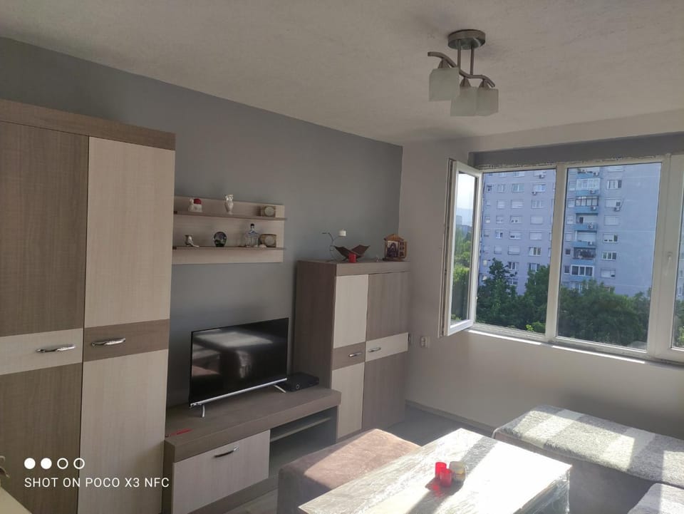 Cozy Modern Studio in the Heart of Karposh, Skopje Apartment in Skopje