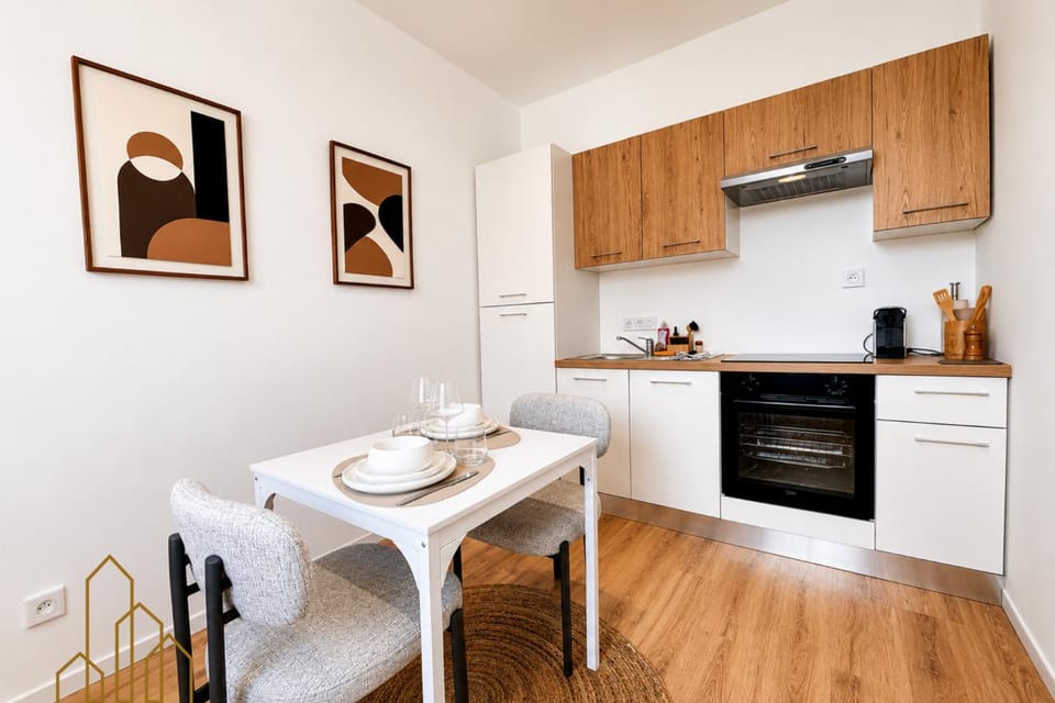 Studio Signature Apartment in Auvergne-Rhône-Alpes
