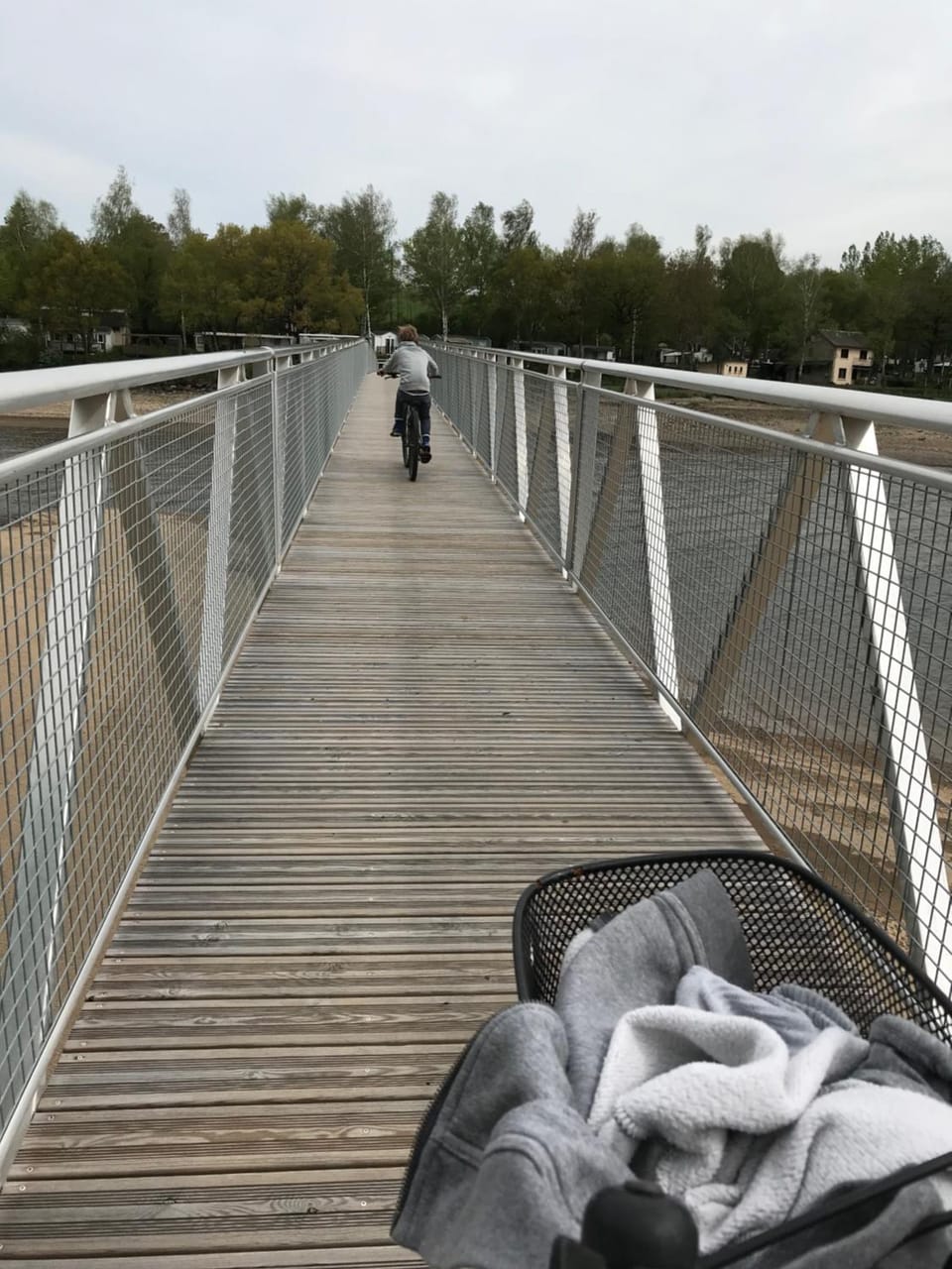 Hiking, Cycling, Area and facilities