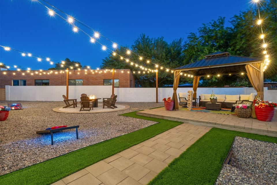 Night, Natural landscape, Garden, Garden view, sunbed